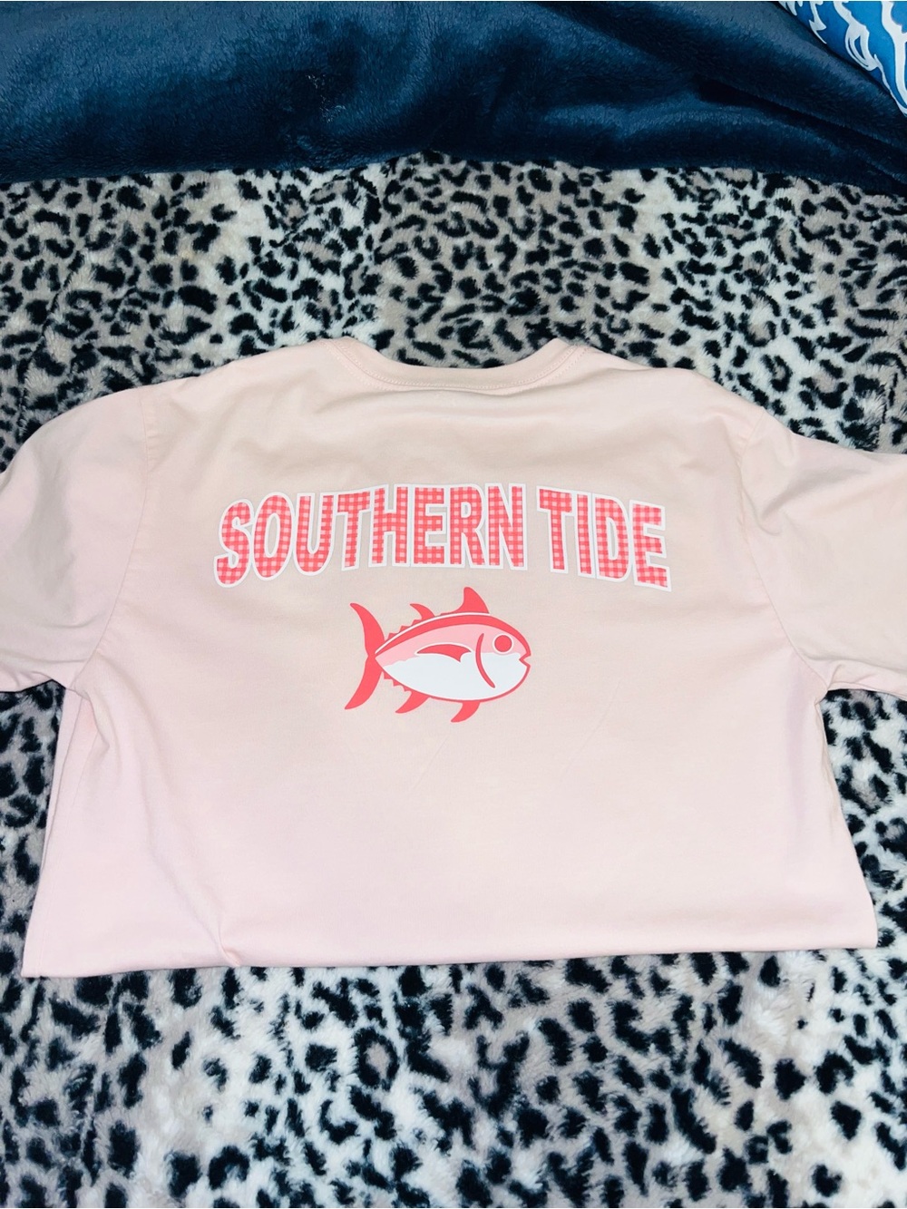 Women's XS Southern Tide Pink Tee